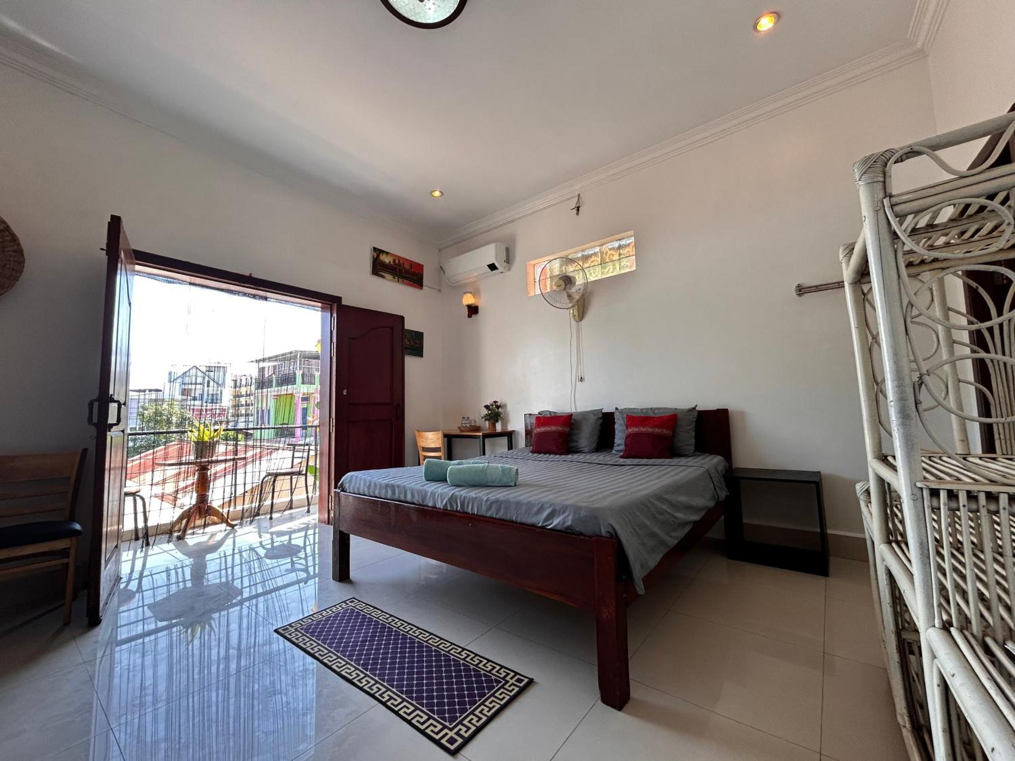暹粒 Bed & Bedzzz旅舍 外观 照片